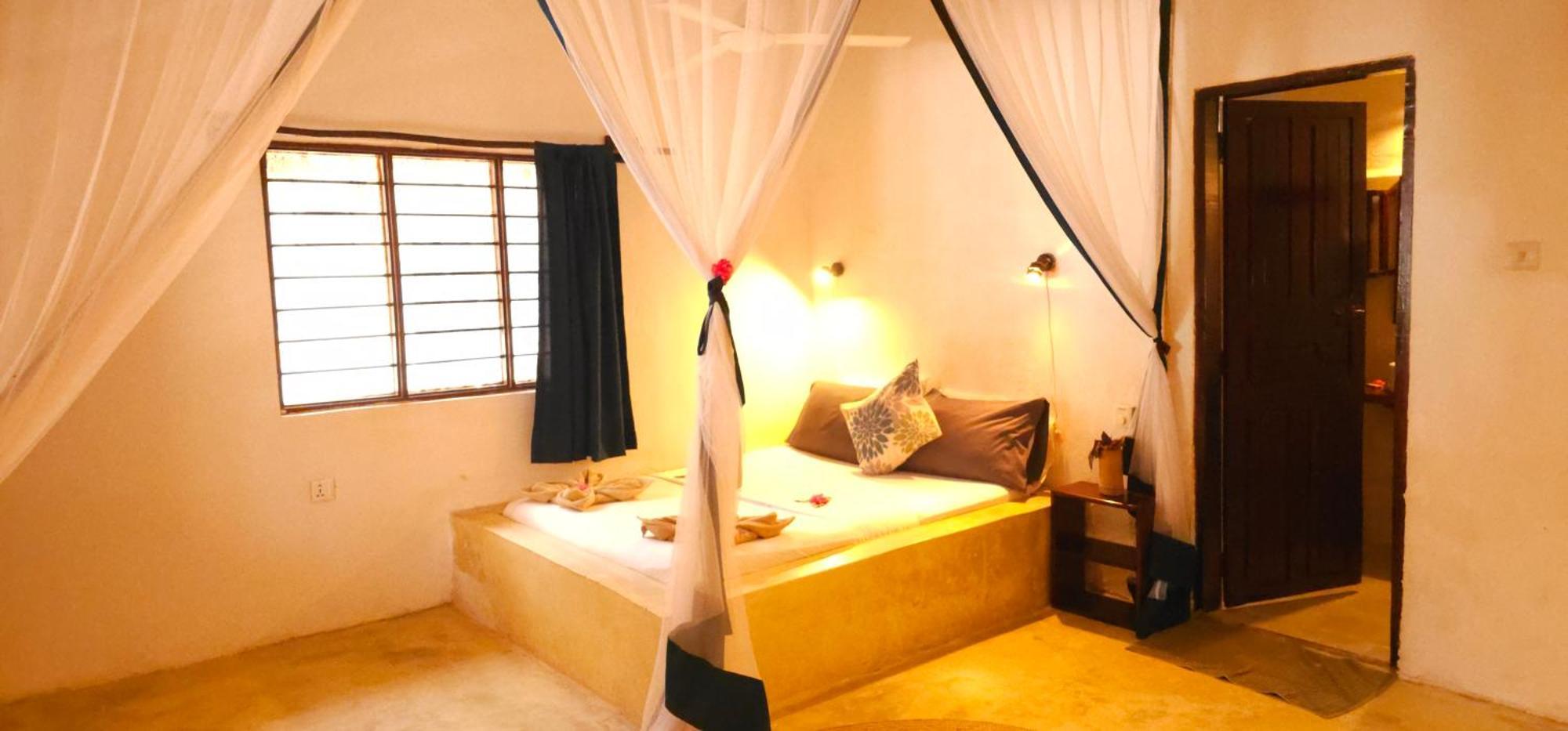 Red Monkey Beach Lodge Jambiani  Exterior photo