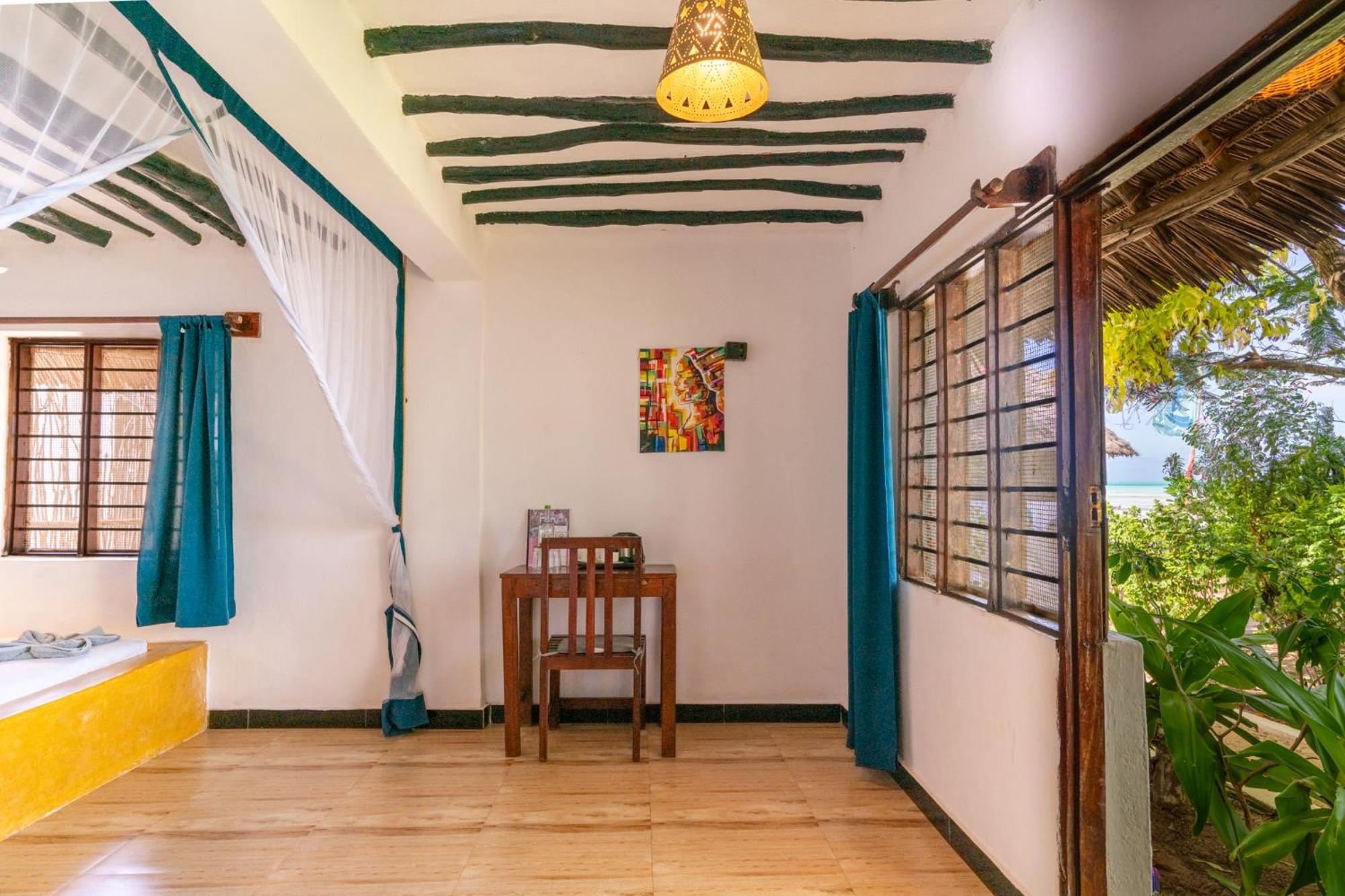 Red Monkey Beach Lodge Jambiani  Exterior photo